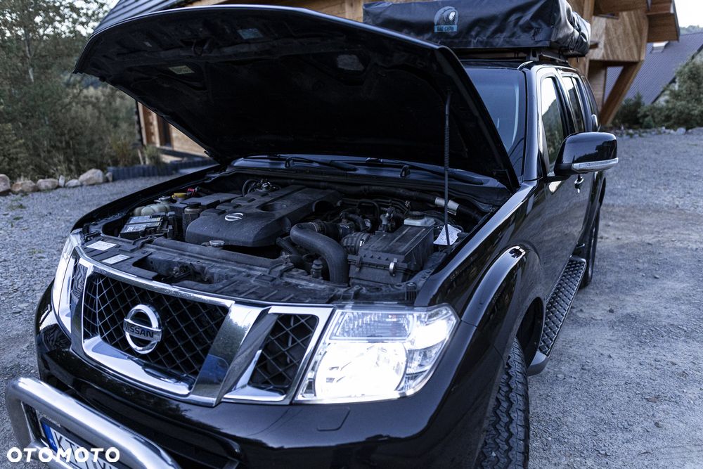 Nissan Pathfinder - 23