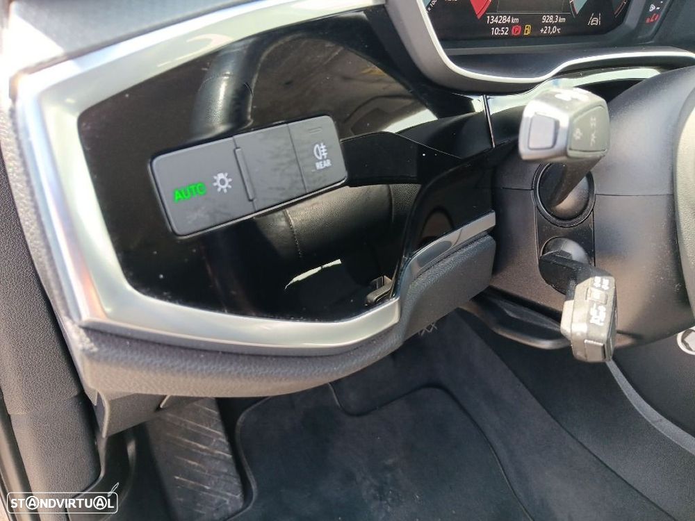 Audi Q3 Sportback 35 TDI S tronic - 13