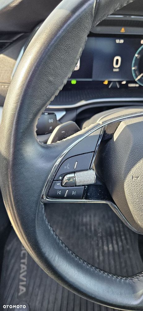 Skoda Octavia 2.0 TDI SCR Style DSG - 16