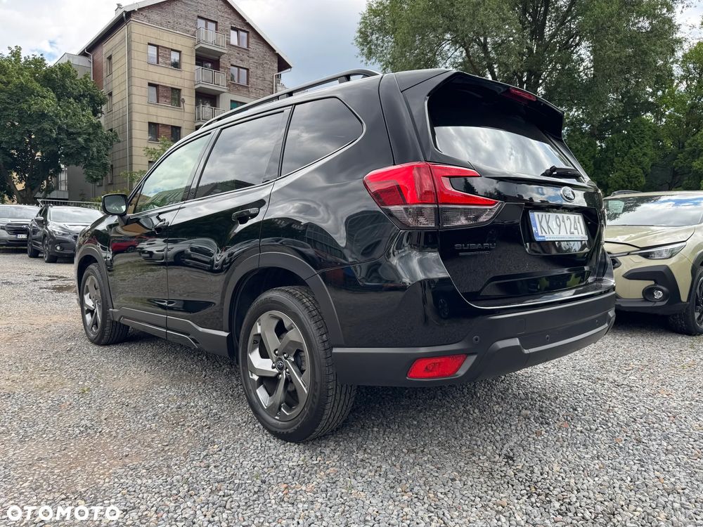 Subaru Forester 2.0i-L Platinum Black Edition EyeSight Lineartronic - 6