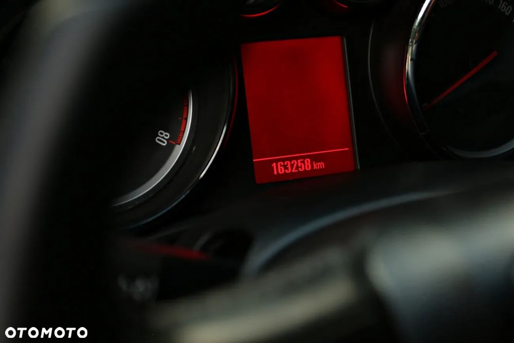 Opel Astra 1.4 Turbo - 39