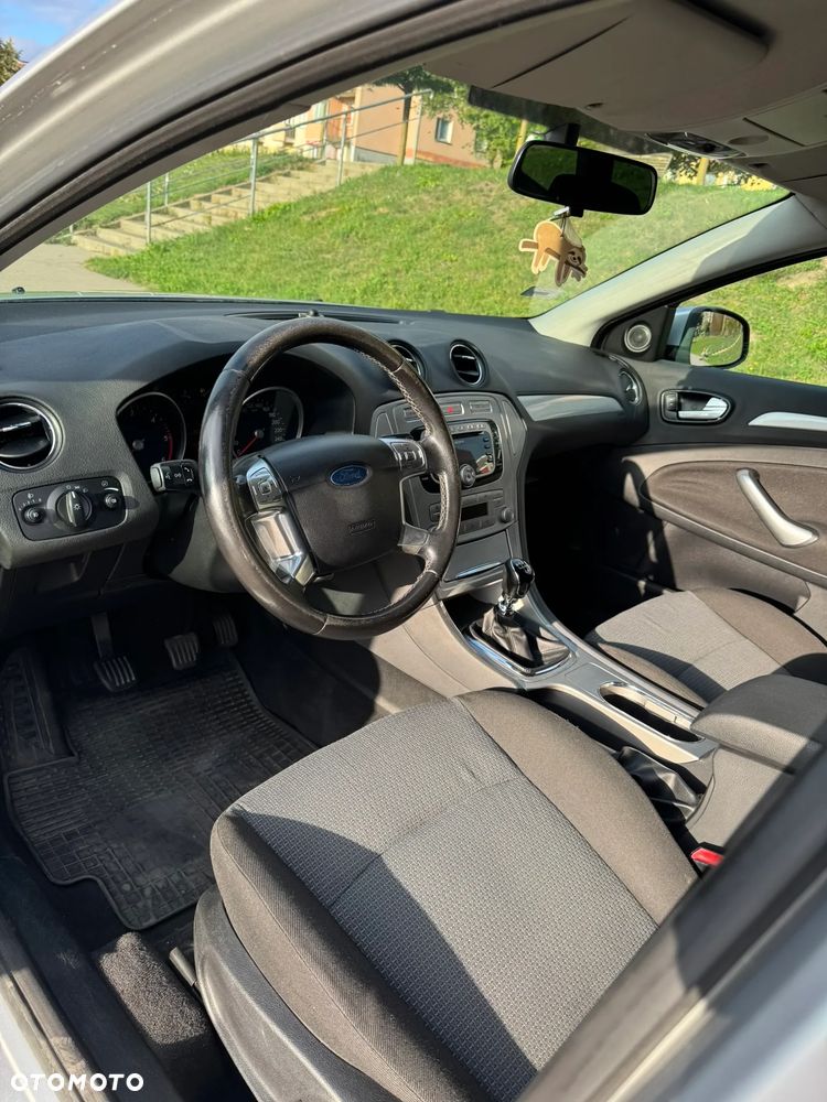 Ford Mondeo - 6