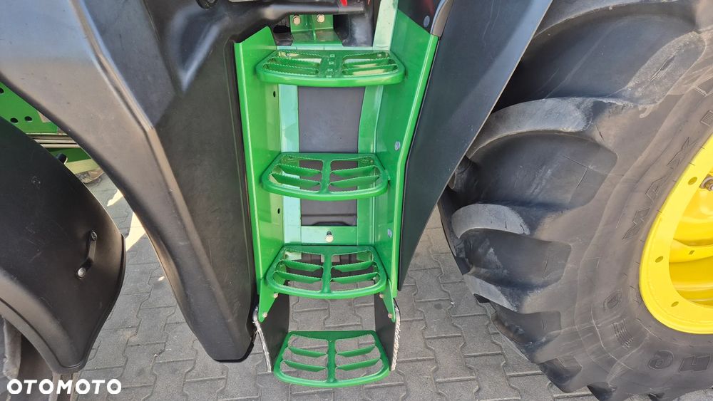 John Deere 6210R 2013R AutoPower - 19