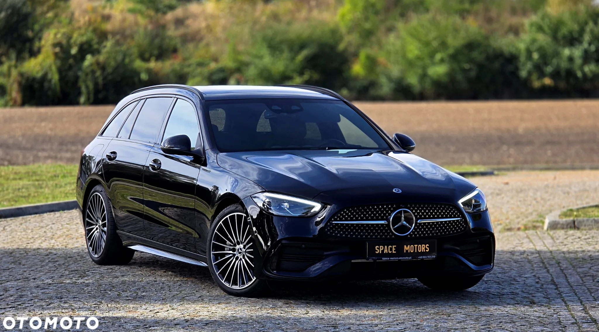 Mercedes-Benz Klasa C 220 d 4Matic T 9G-TRONIC AMG Line - 4