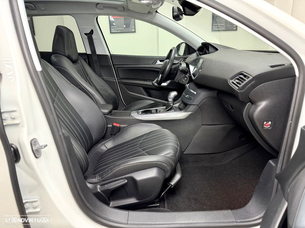 Peugeot 308 SW 1.6 BlueHDi Allure EAT6 - 22