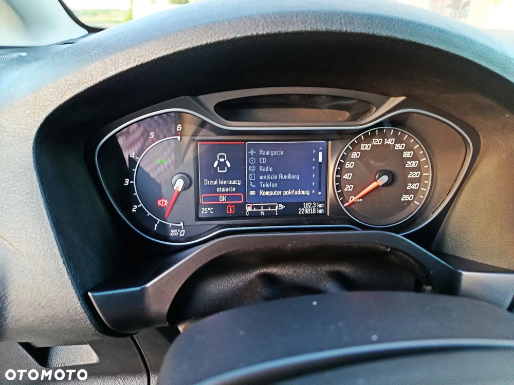 Ford S-Max 2.0 TDCi DPF Titanium - 35