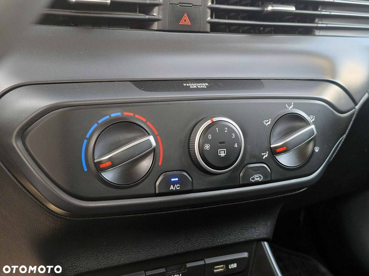 Hyundai i20 - 25