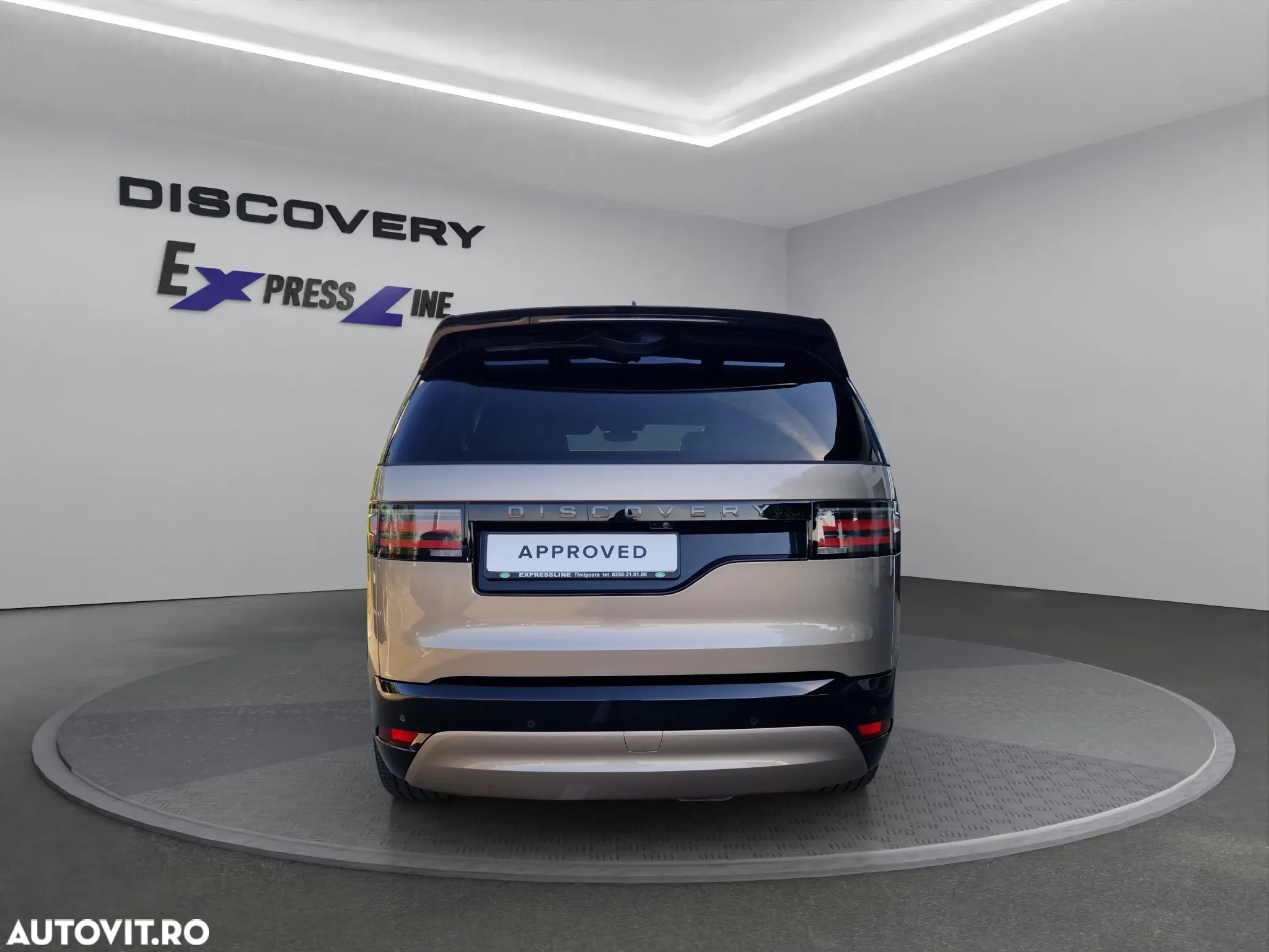 Land Rover Discovery 3.0D 300 MHEV R-Dynamic HSE - 6