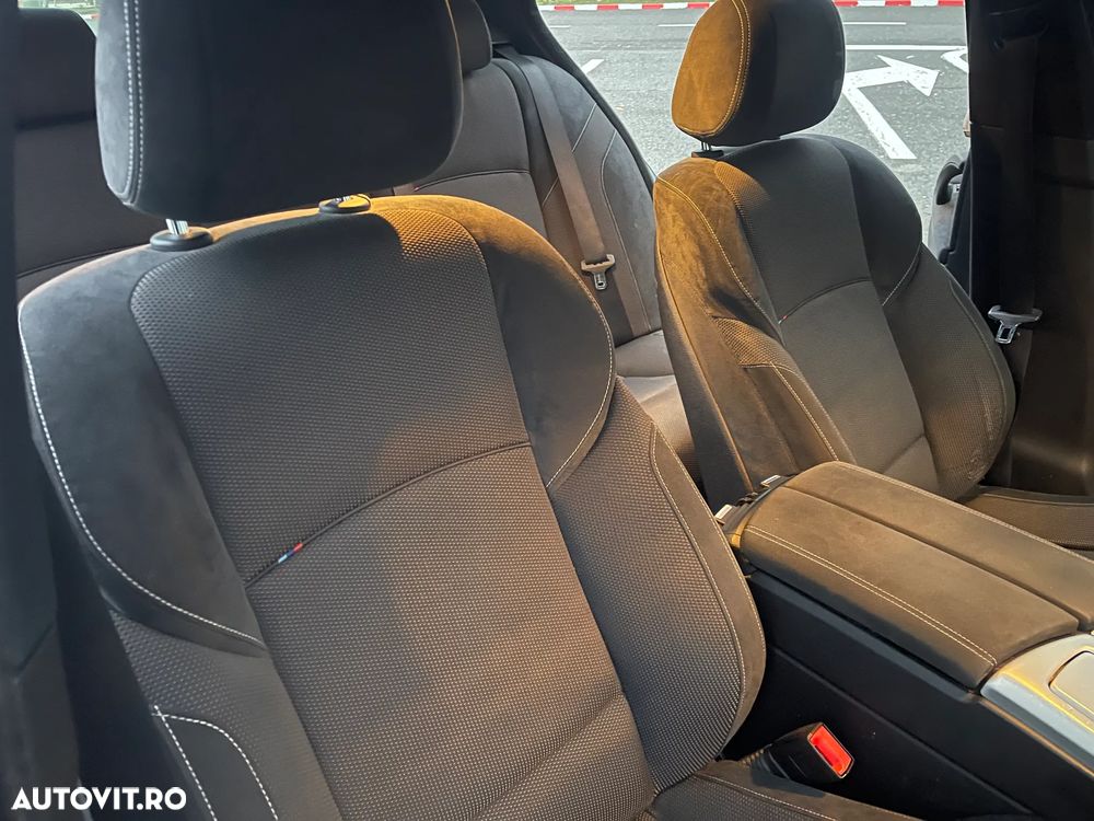 BMW Seria 5 520d Sport-Aut. - 35