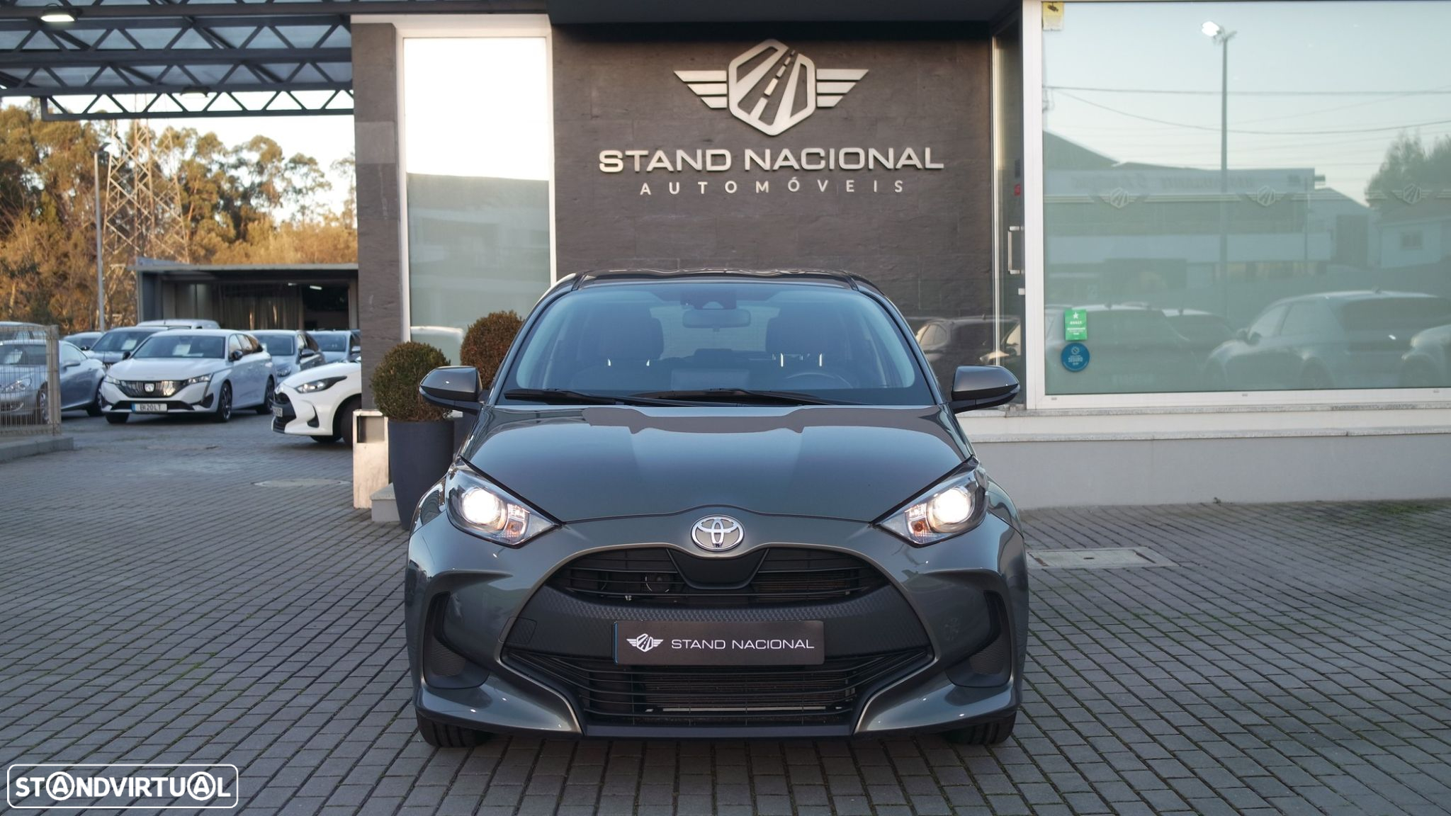 Toyota Yaris 1.0 VVT-i Comfort Plus - 3