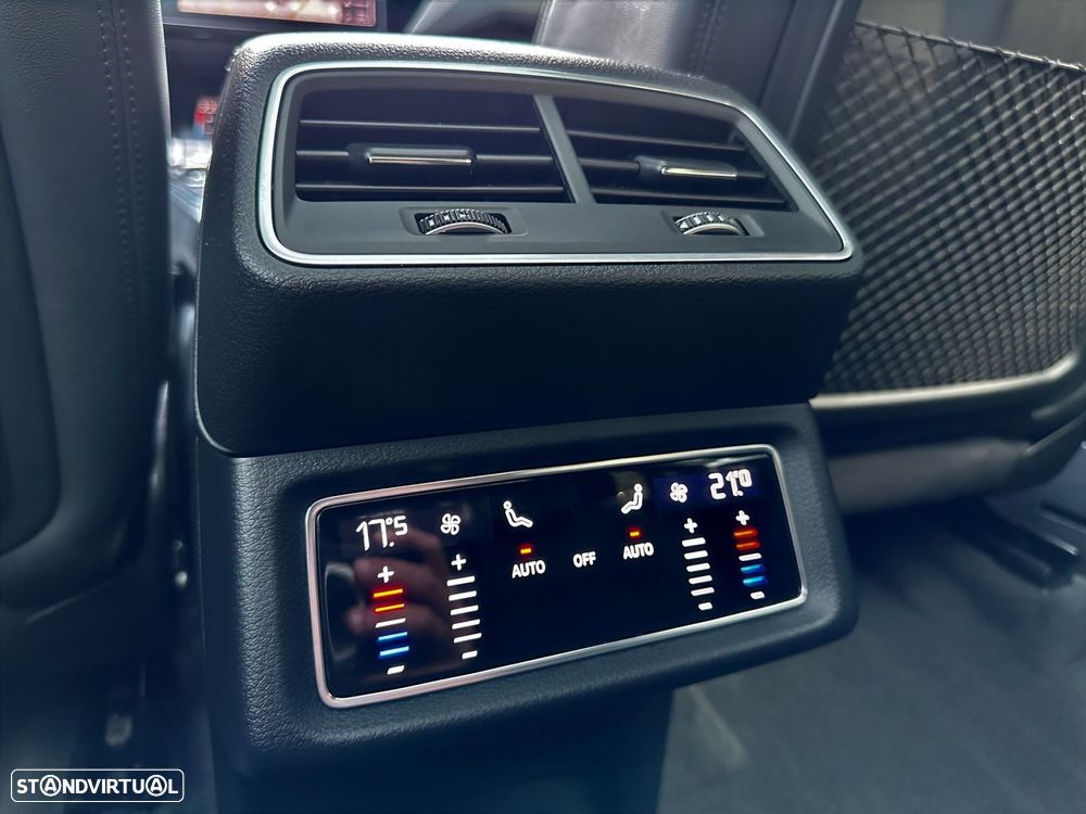 Audi e-tron 55 quattro S line - 50