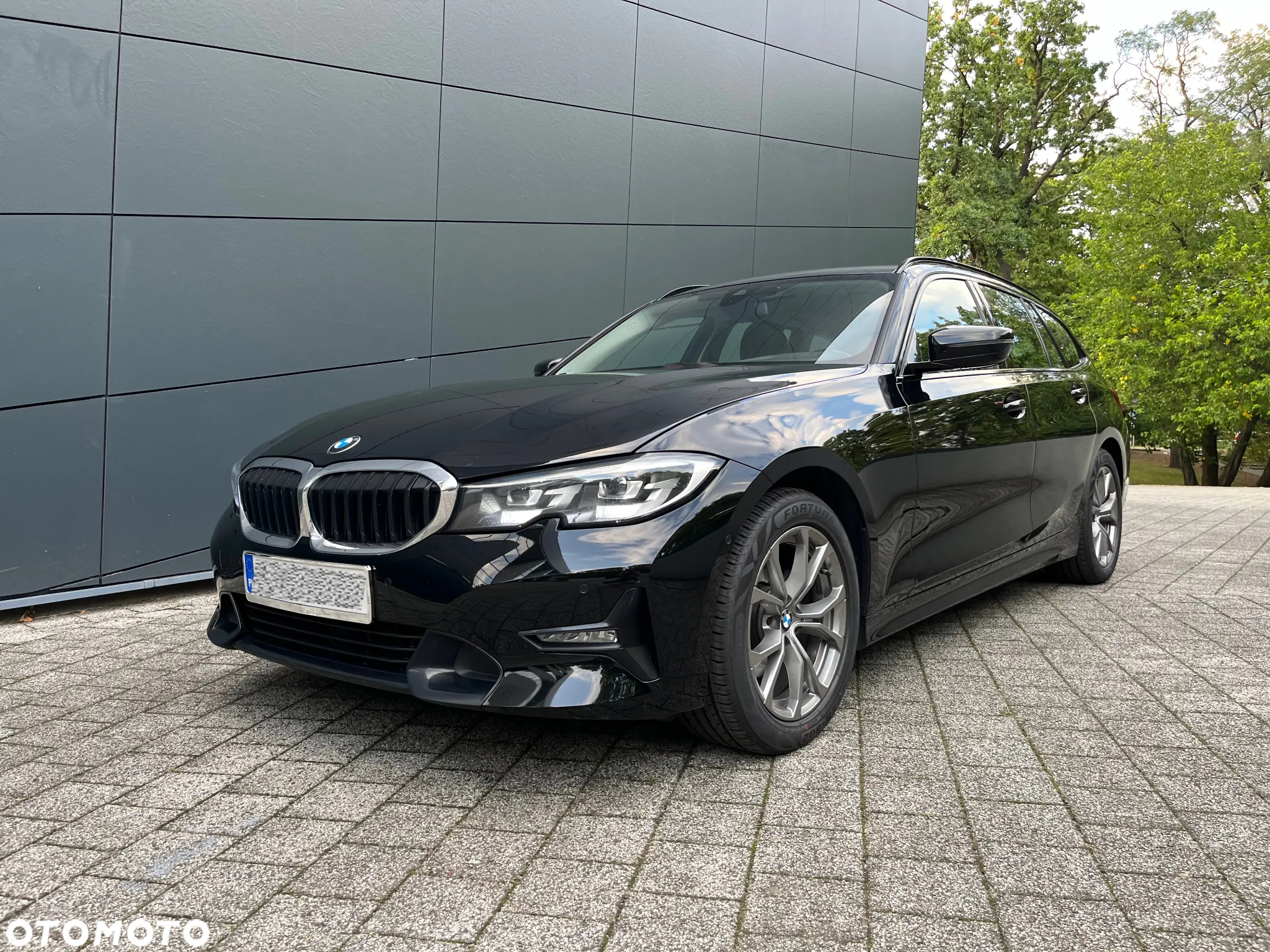 BMW Seria 3 320i Advantage sport - 2