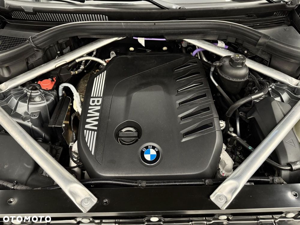 BMW X6 xDrive30d mHEV - 14