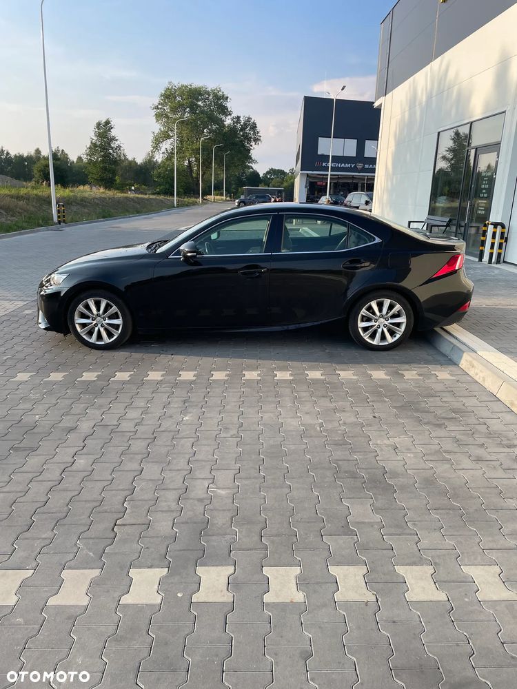 Lexus IS 200t Elegance - 2