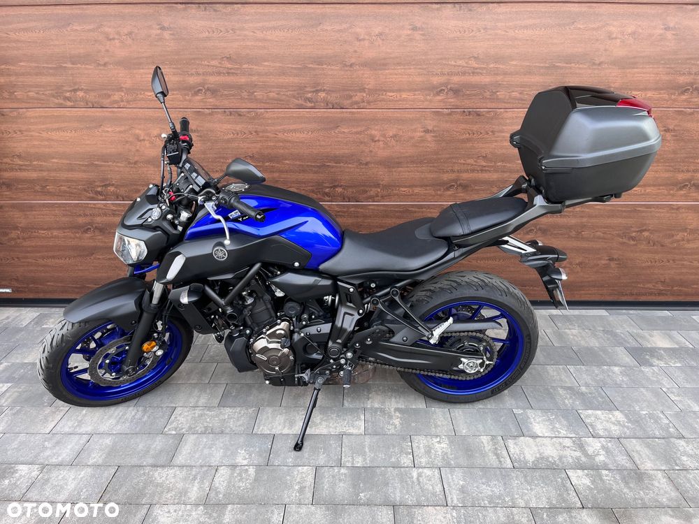 Yamaha MT - 5