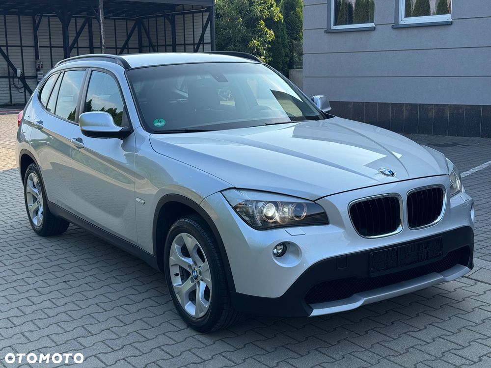 BMW X1 sDrive20i - 16