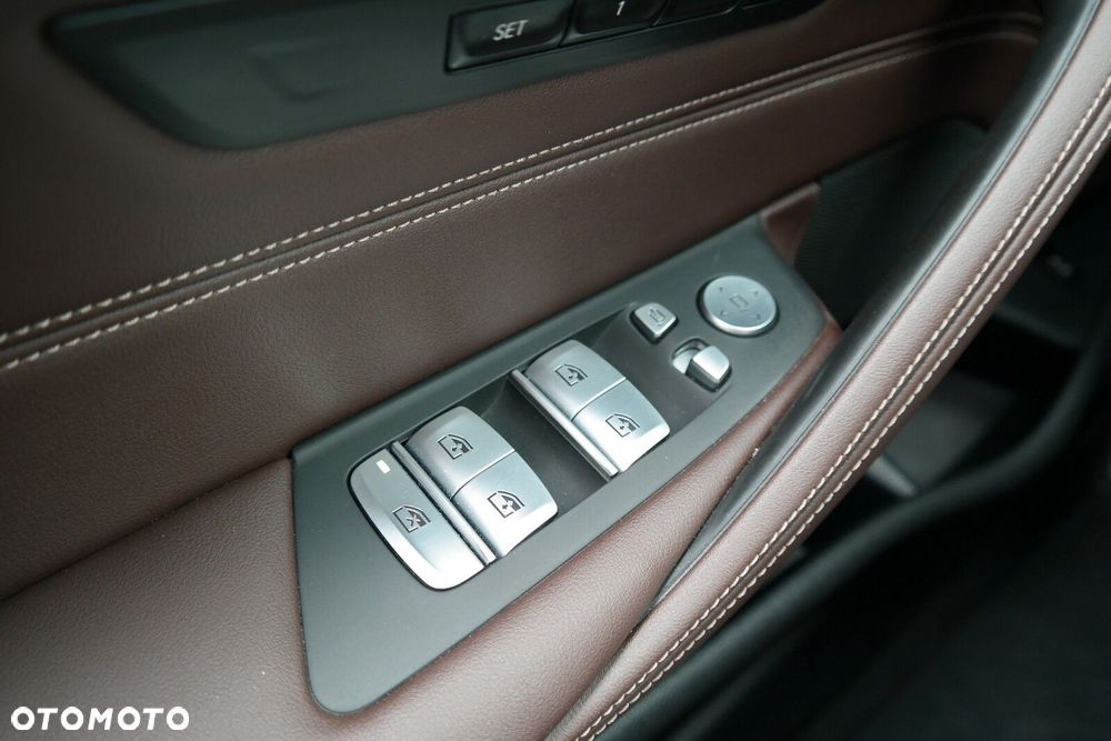 BMW Seria 5 - 19