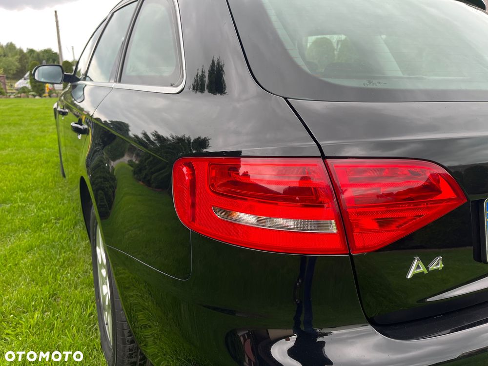Audi A4 Avant 2.0 TDI DPF Ambition - 12