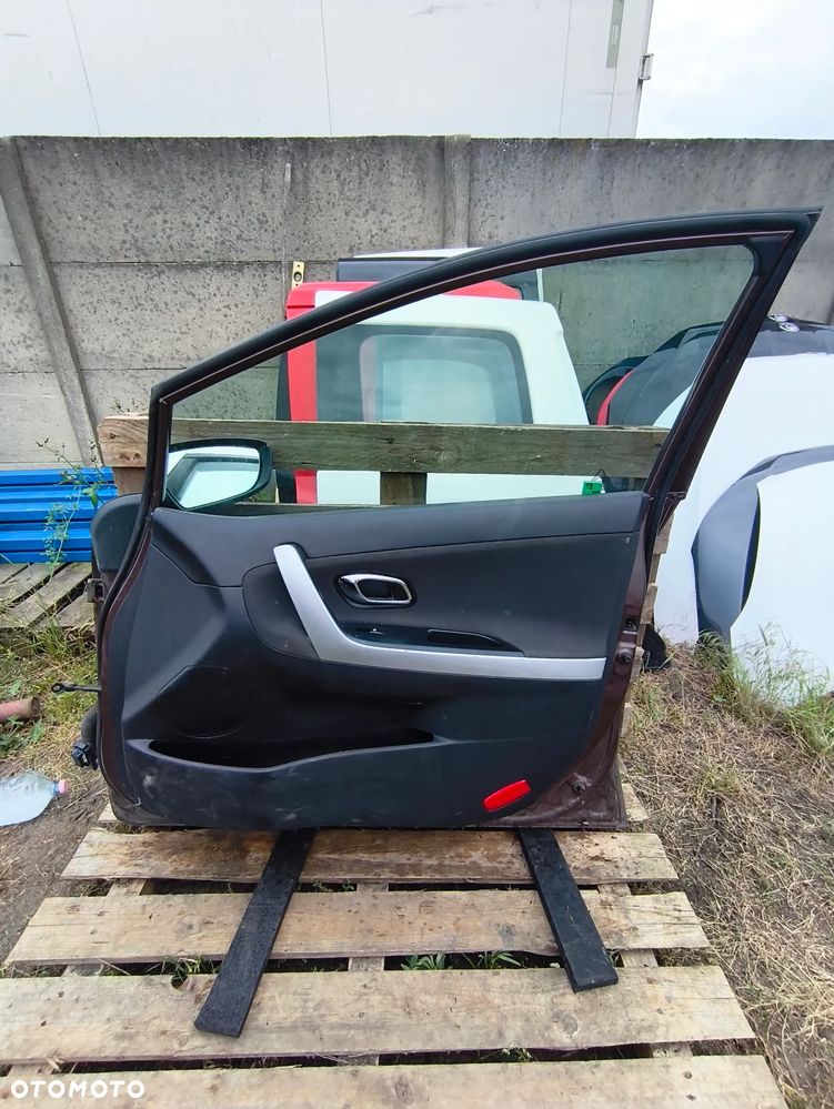 KIA CEED II DRZWI PRAWE PRZEDNIE KOMPLETNE POZNAŃ GIEŁDA - 2
