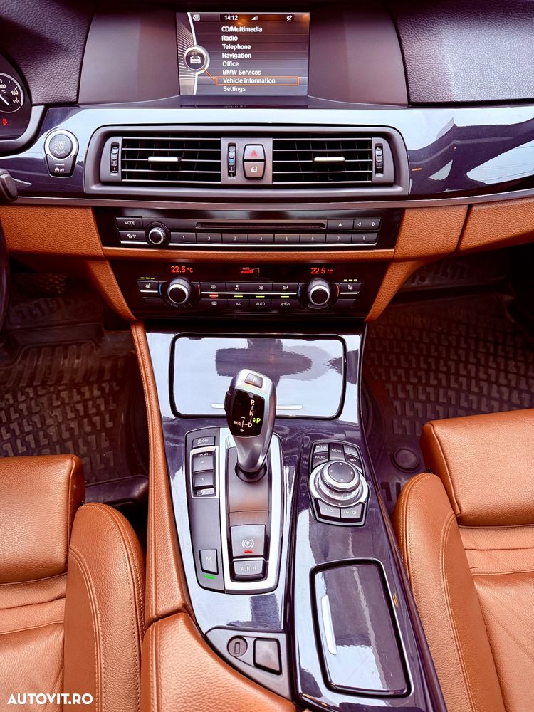 BMW Seria 5 520d Aut. Modern Line - 3