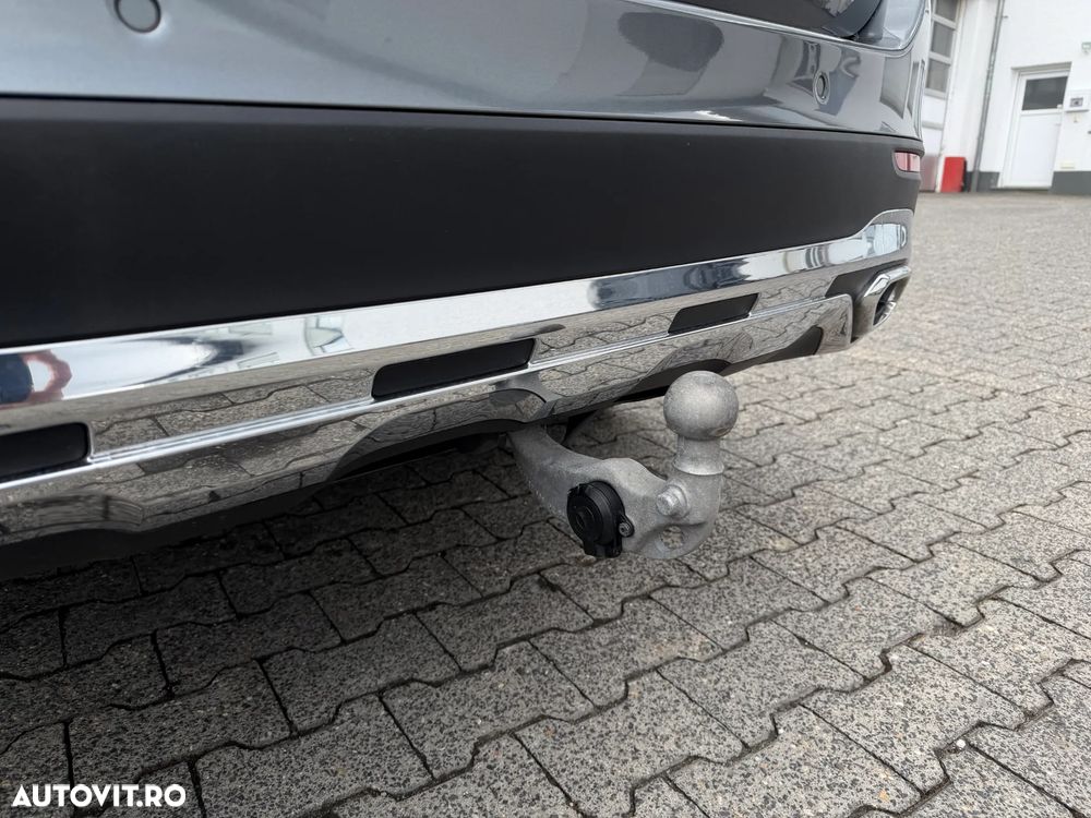 Mercedes-Benz GLC 300 e 4Matic 9G-TRONIC Avantgarde Advanced - 10
