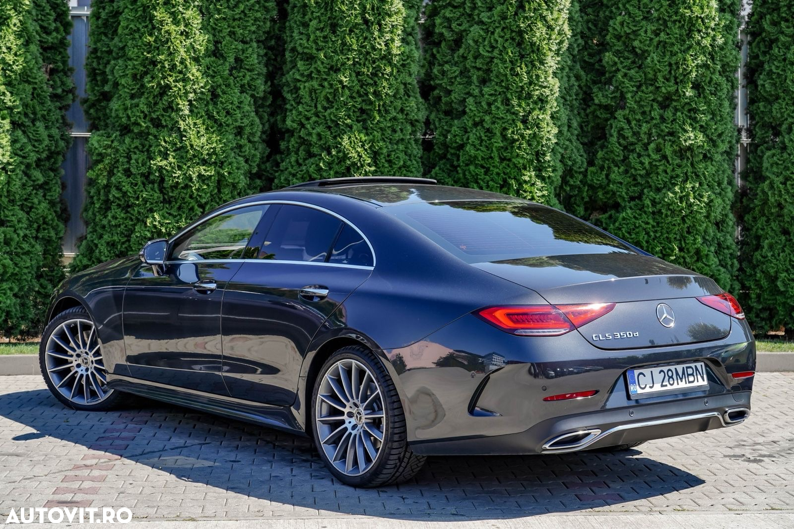 Mercedes-Benz CLS 350 d 4Matic 9G-TRONIC AMG Line - 9