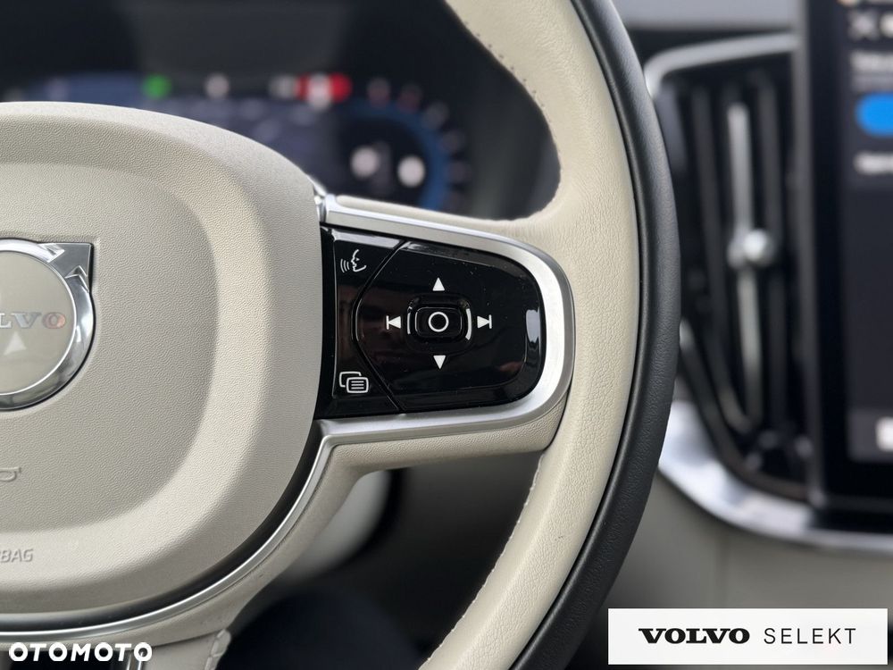 Volvo XC 90 - 14