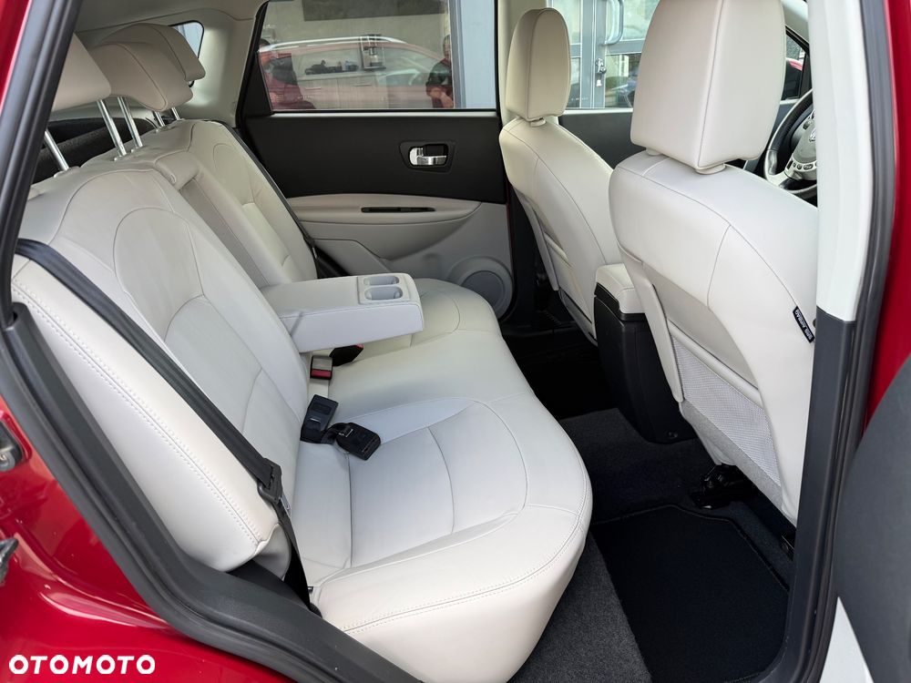 Nissan Qashqai - 13