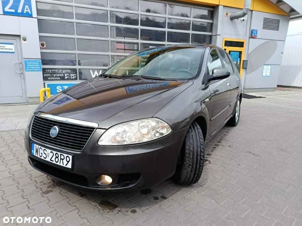 Toyota Avensis - 3