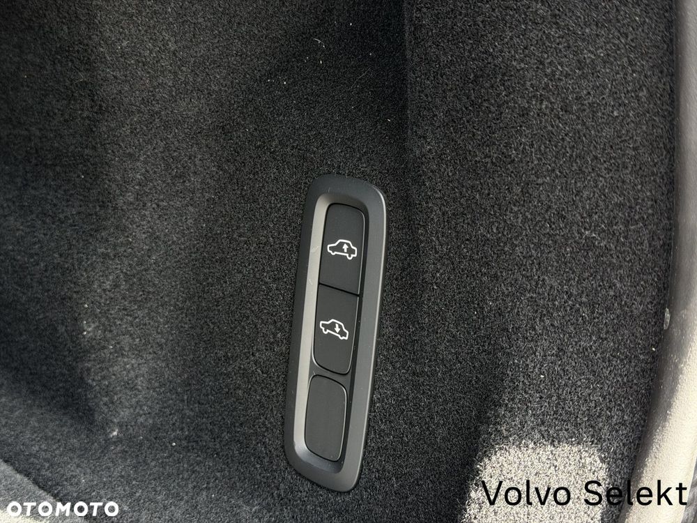Volvo XC 60 - 13