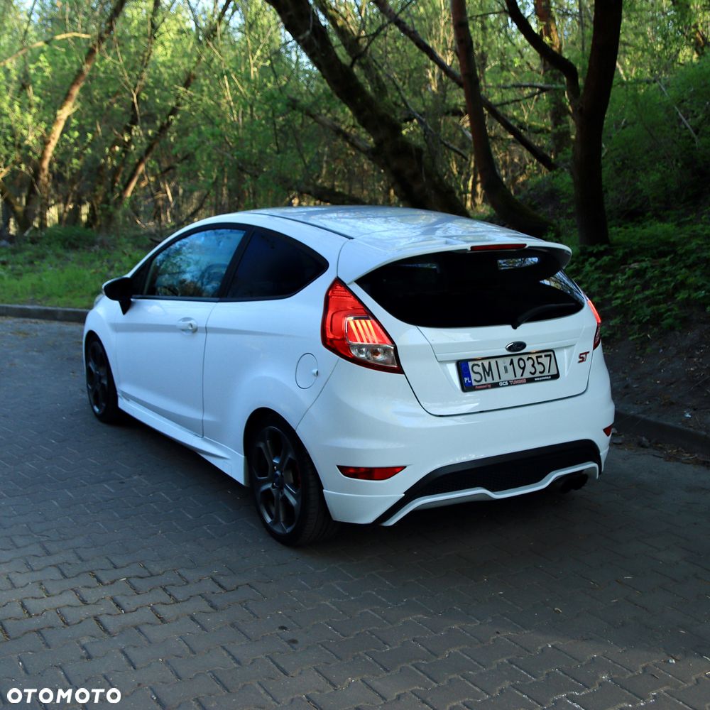 Ford Fiesta ST EU6 - 4