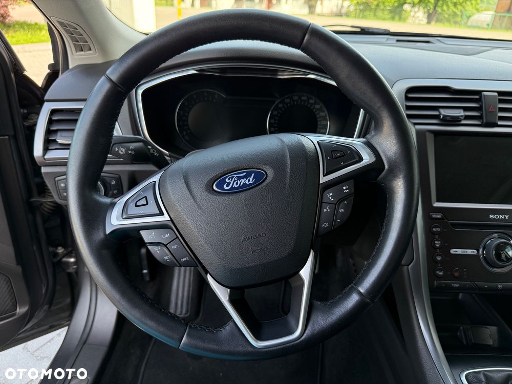 Ford Mondeo 2.0 TDCi Titanium - 23