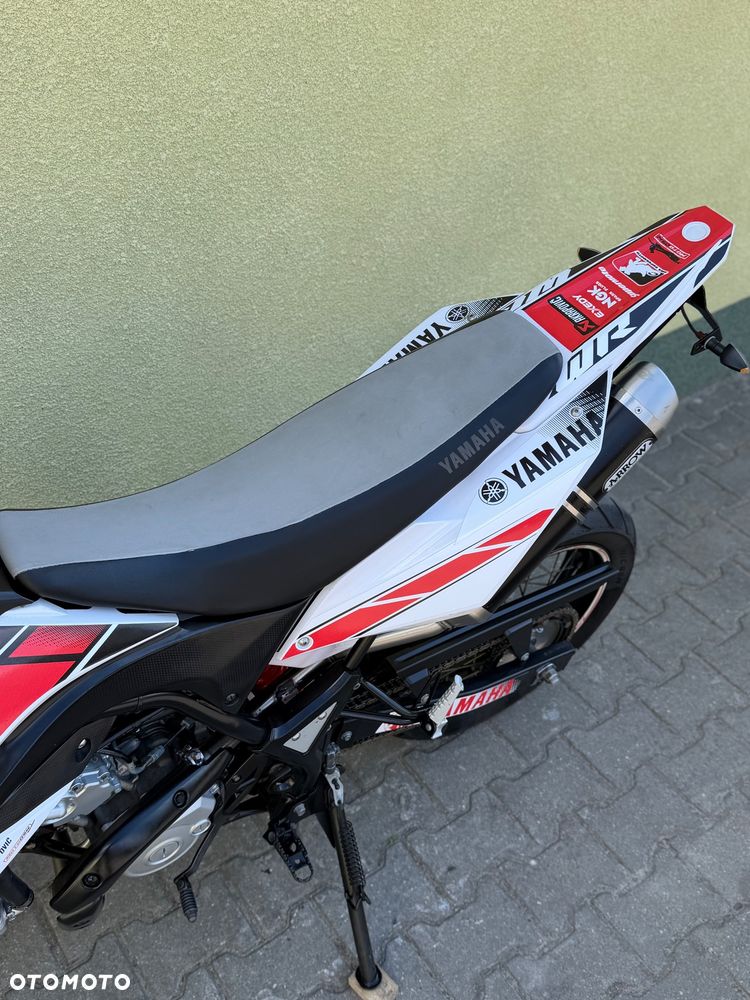 Yamaha WR - 32