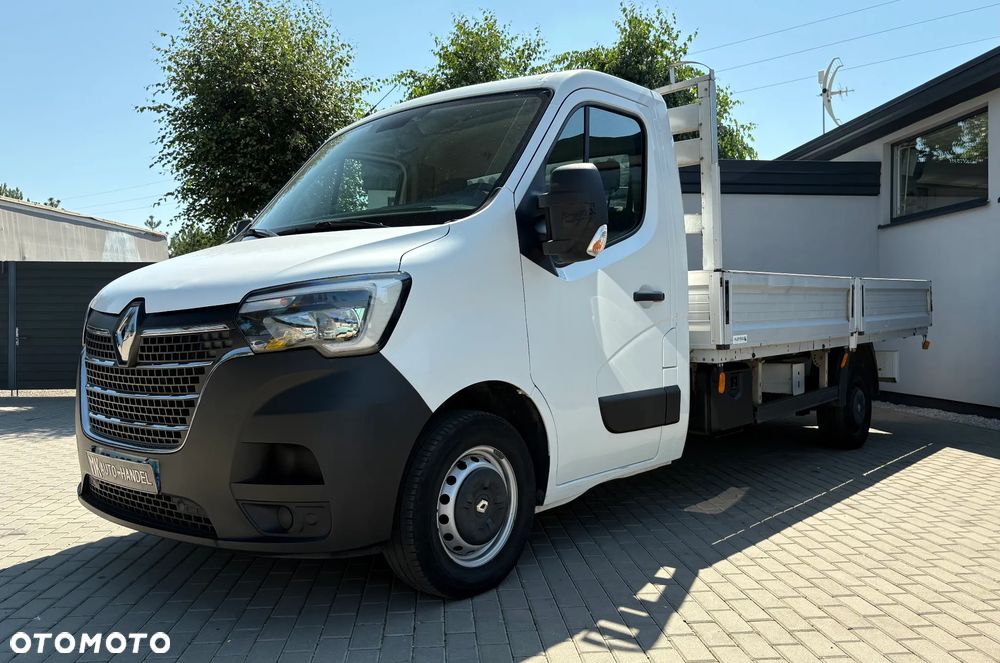 Renault Master - 1