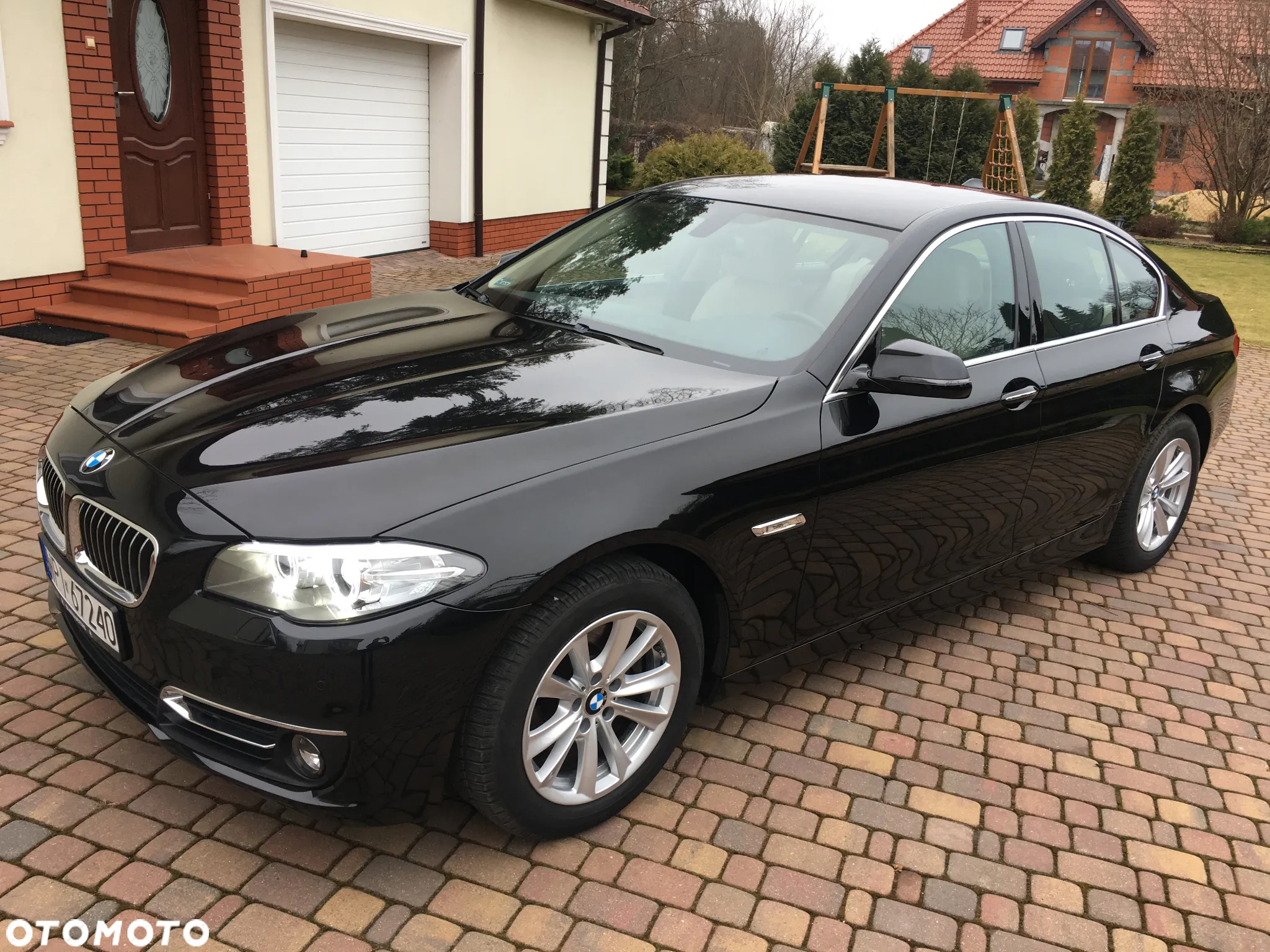 BMW Seria 5 520d xDrive Luxury Line - 4