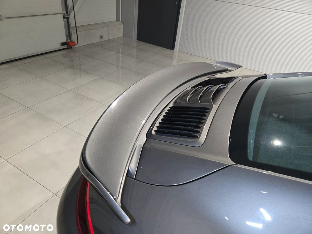 Porsche 911 Turbo S - 21
