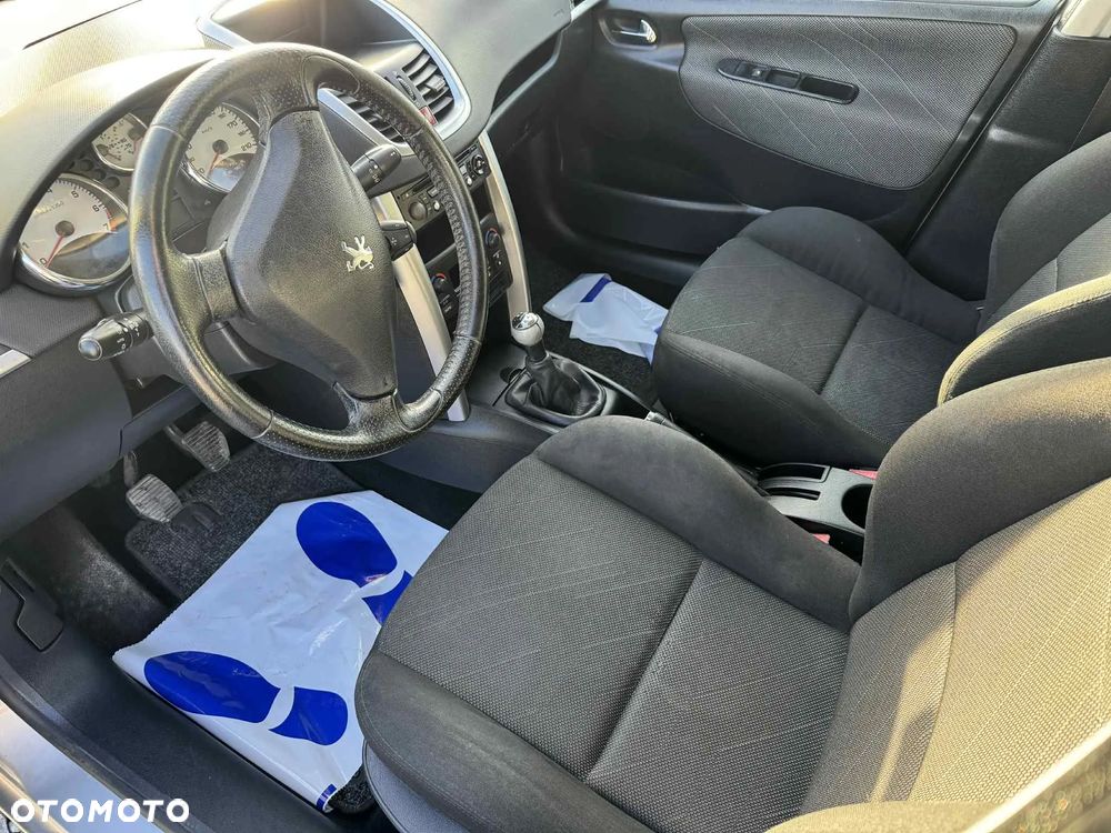 Peugeot 207 1.4 16V Presence - 8