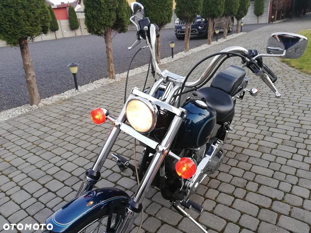 Harley-Davidson Softail Custom - 16