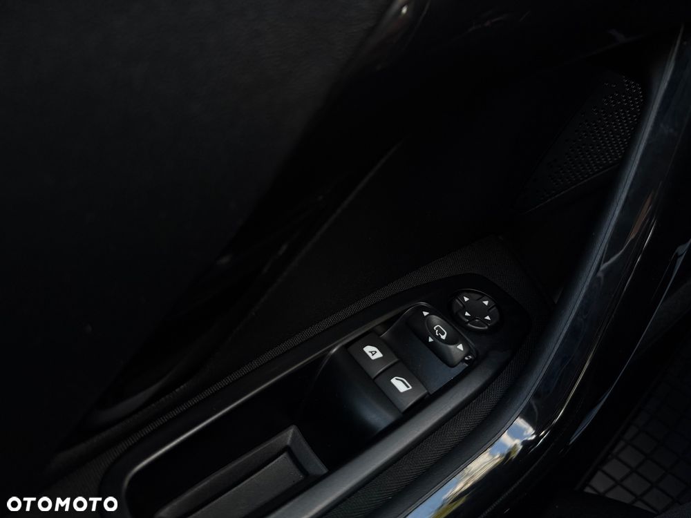 Peugeot 208 PureTech 82 Urban Move - 37