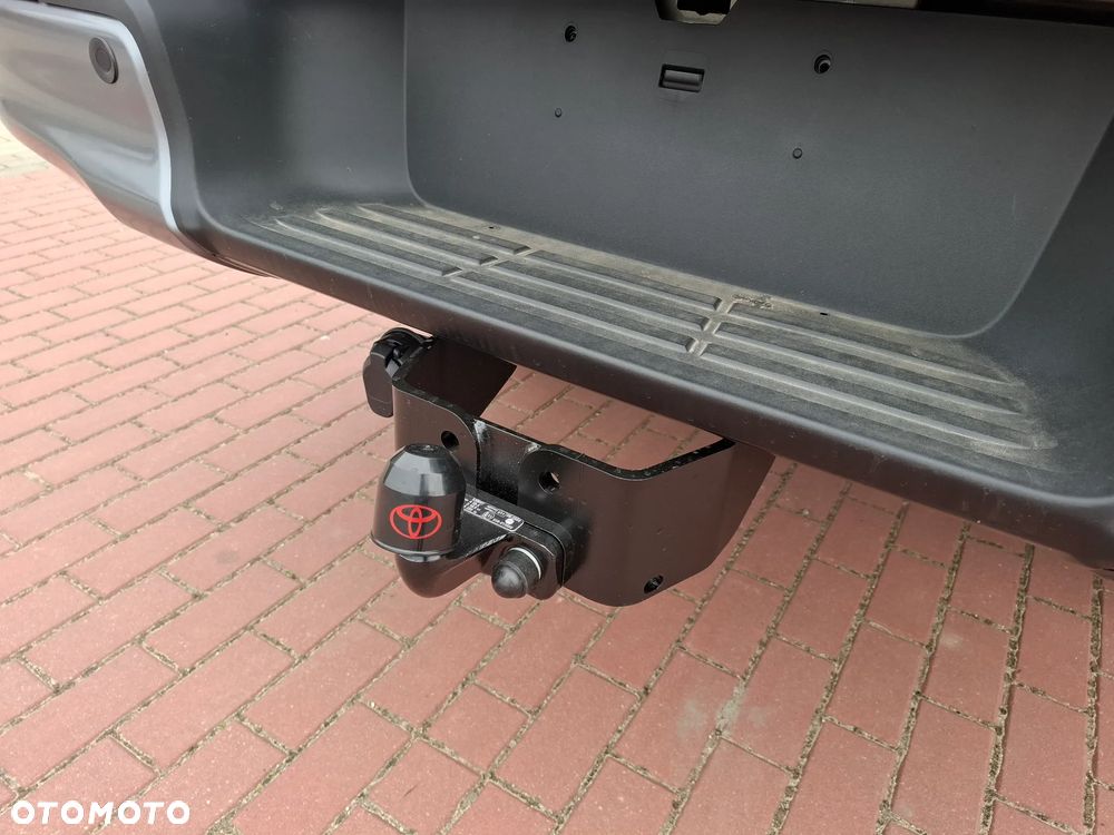 Toyota Hilux 2.8 D-4D Double Cab Invincible 4x4 - 12