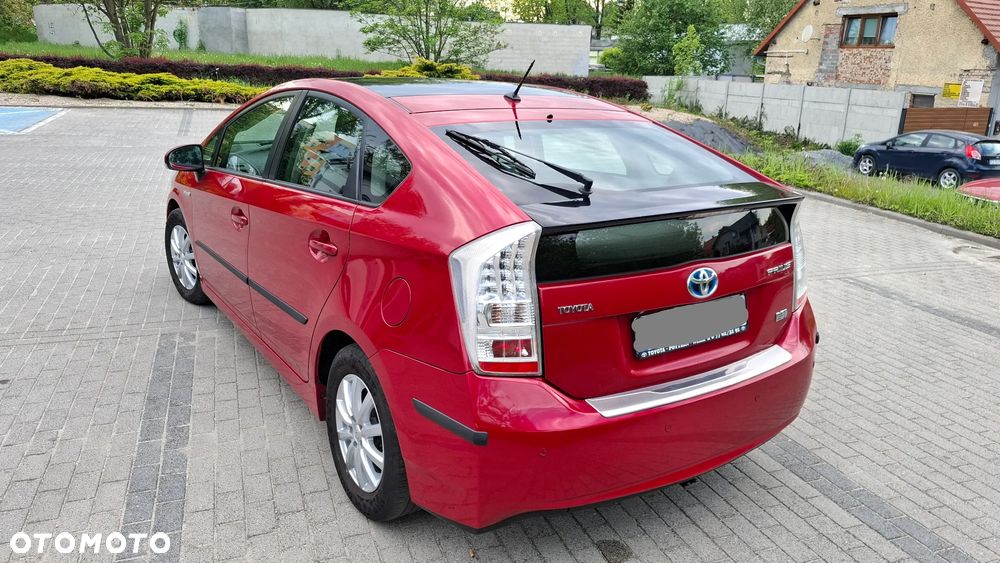 Toyota Prius (Hybrid) Comfort - 3