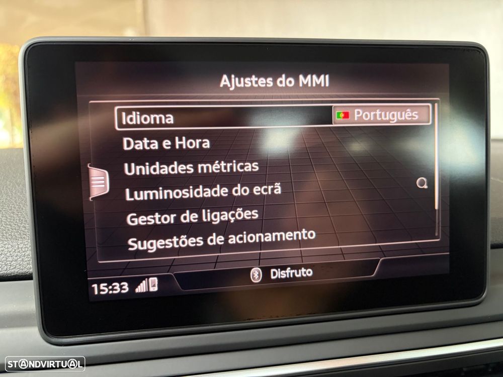 Audi A4 2.0 TDI Sport S tronic - 37