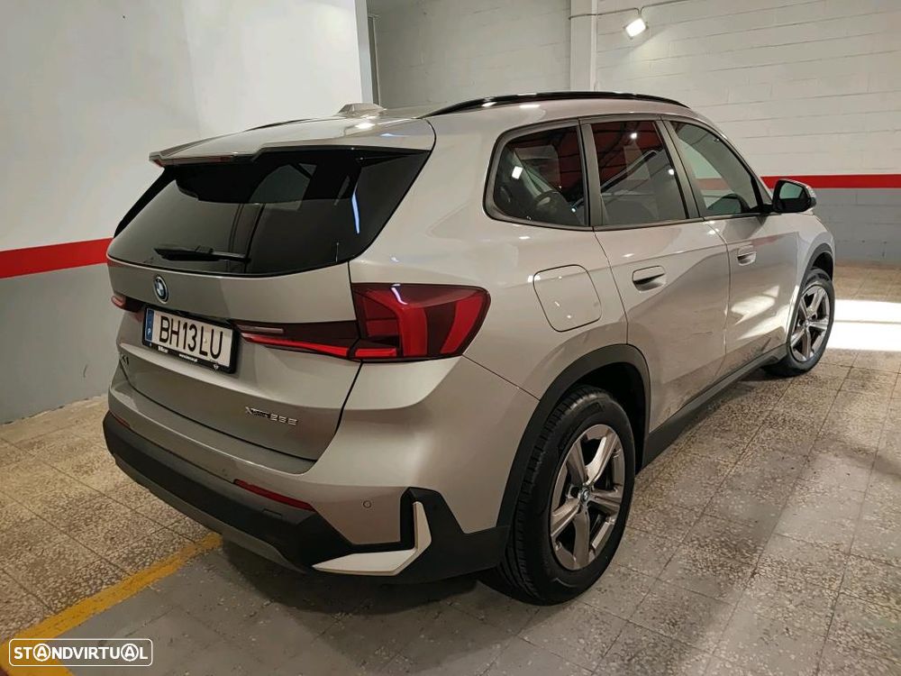 BMW X1 xDrive25e - 3