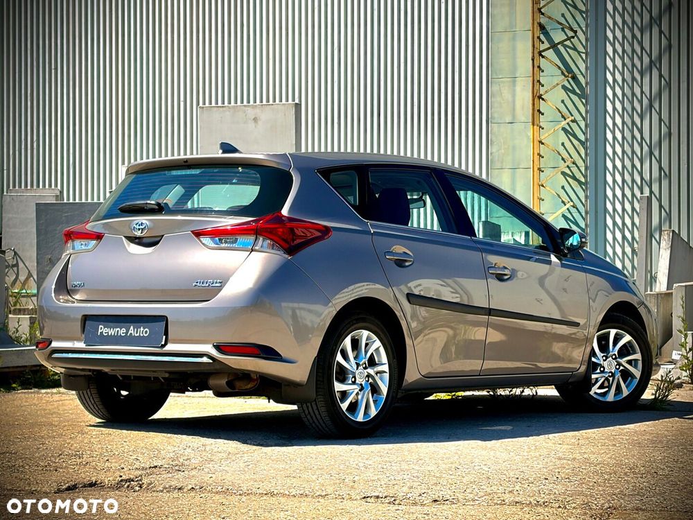 Toyota Auris 1.6 Comfort - 17