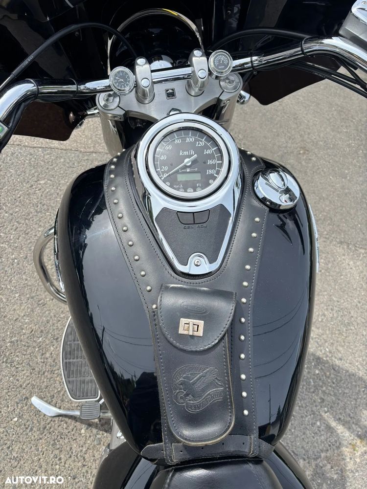 Suzuki VL 800 Volusia - Boulevard C50 - 13
