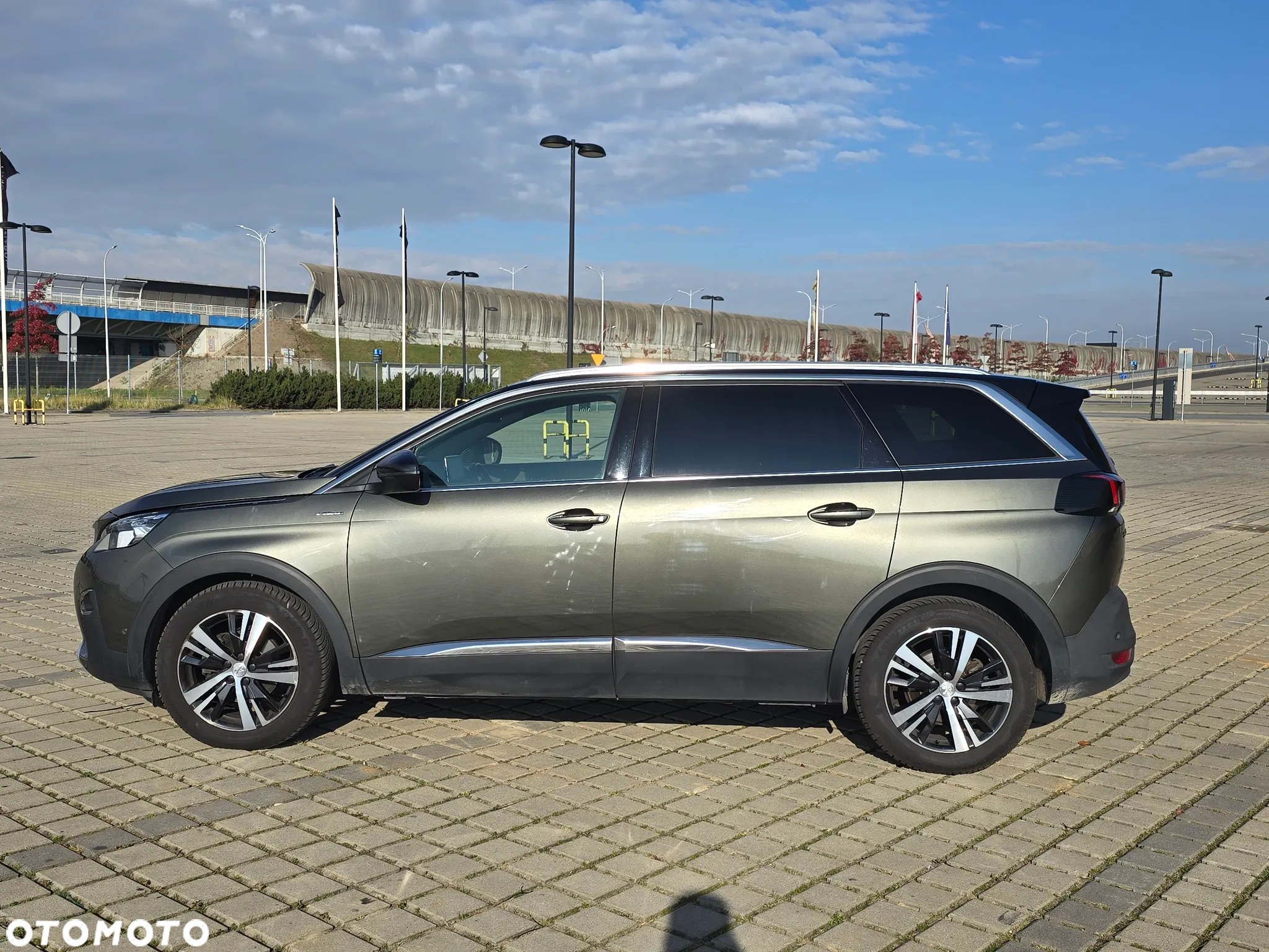 Peugeot 5008 THP 165 EAT6 Stop & Start Allure - 9