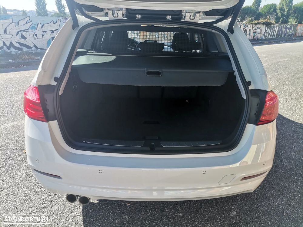 BMW 320 d Touring ED Line Sport - 20