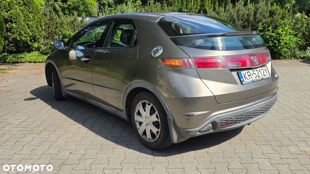 Honda Civic 1.4 Comfort - 2