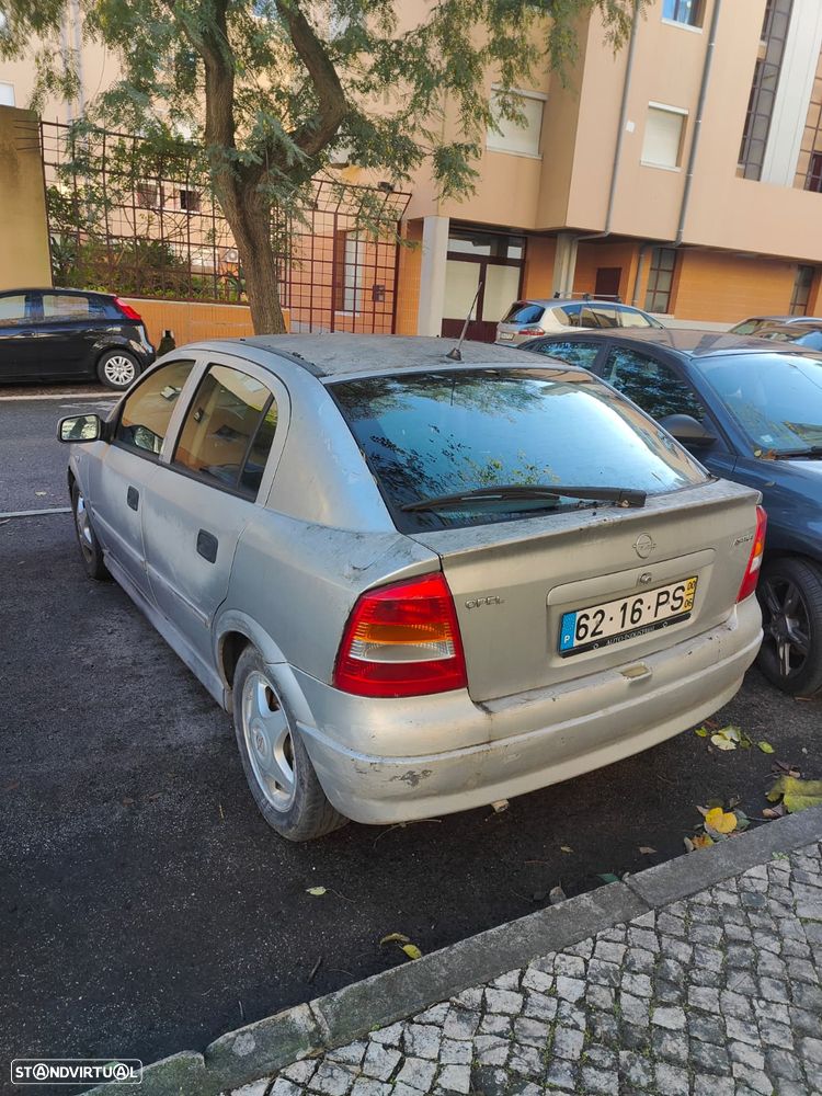 Opel Astra 1.2 Selection - 8