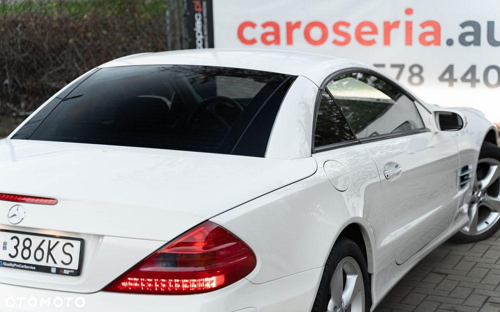 Mercedes-Benz SL - 16